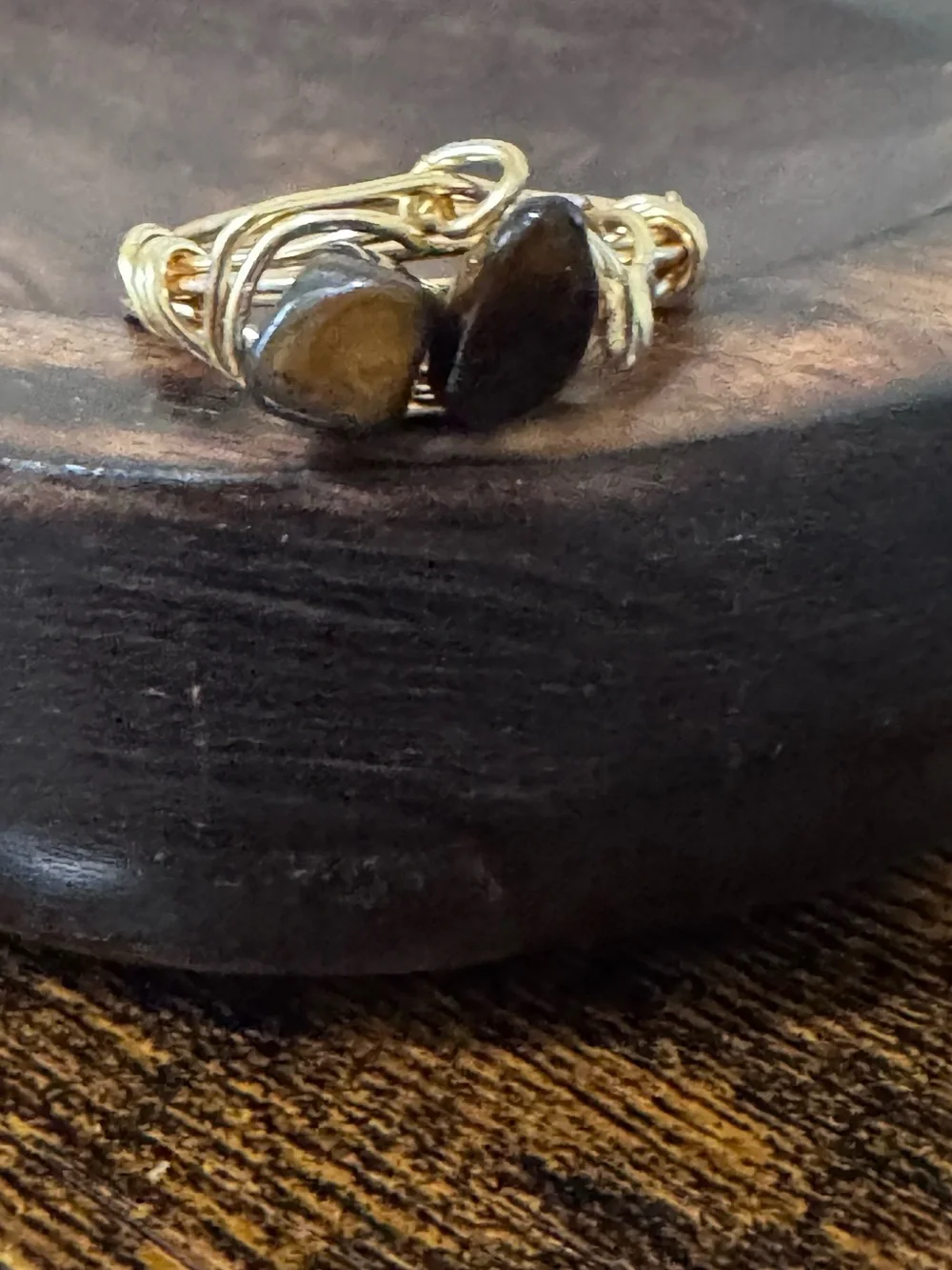 Handmade Gold Wire Ring with Tiger eye Stone Accents size 8
